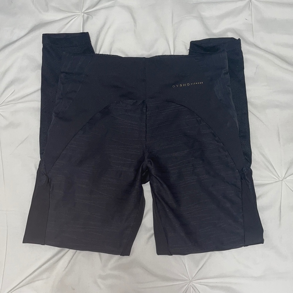 OYSHO black leggings